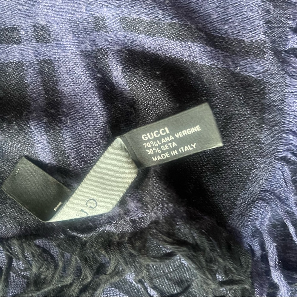 Gucci Diamente Survie Monogram Shawl - Picture 11 of 13